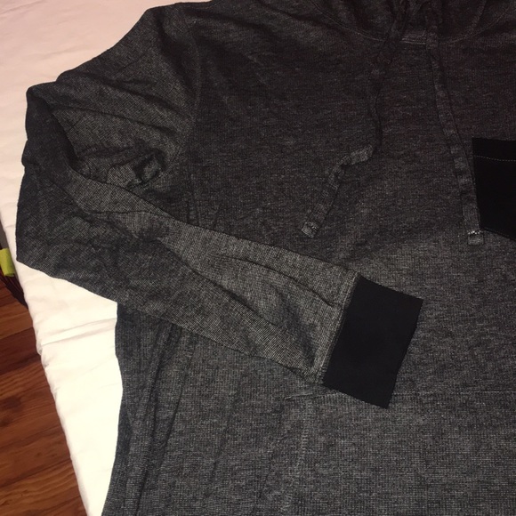 American Rag Men’s Long Sleeve Shirt w/ Hood Large - Picture 3 of 9